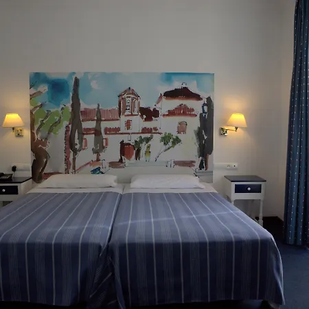 Polo Hotel